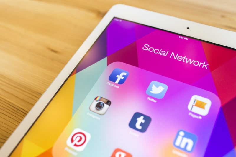 7 Ways To Grow Your Brand In Social Media Linkedin And Facebook